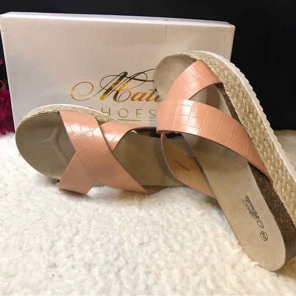 New Mata Shoes Blush Croc Embossed Criss Cross Espadrille Slip On Sandals - Picture 6 of 14